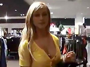 Hot blonde babe fuck and cum in mouth