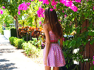 Skinny amateur Natalia lifts her minidress to tease in public